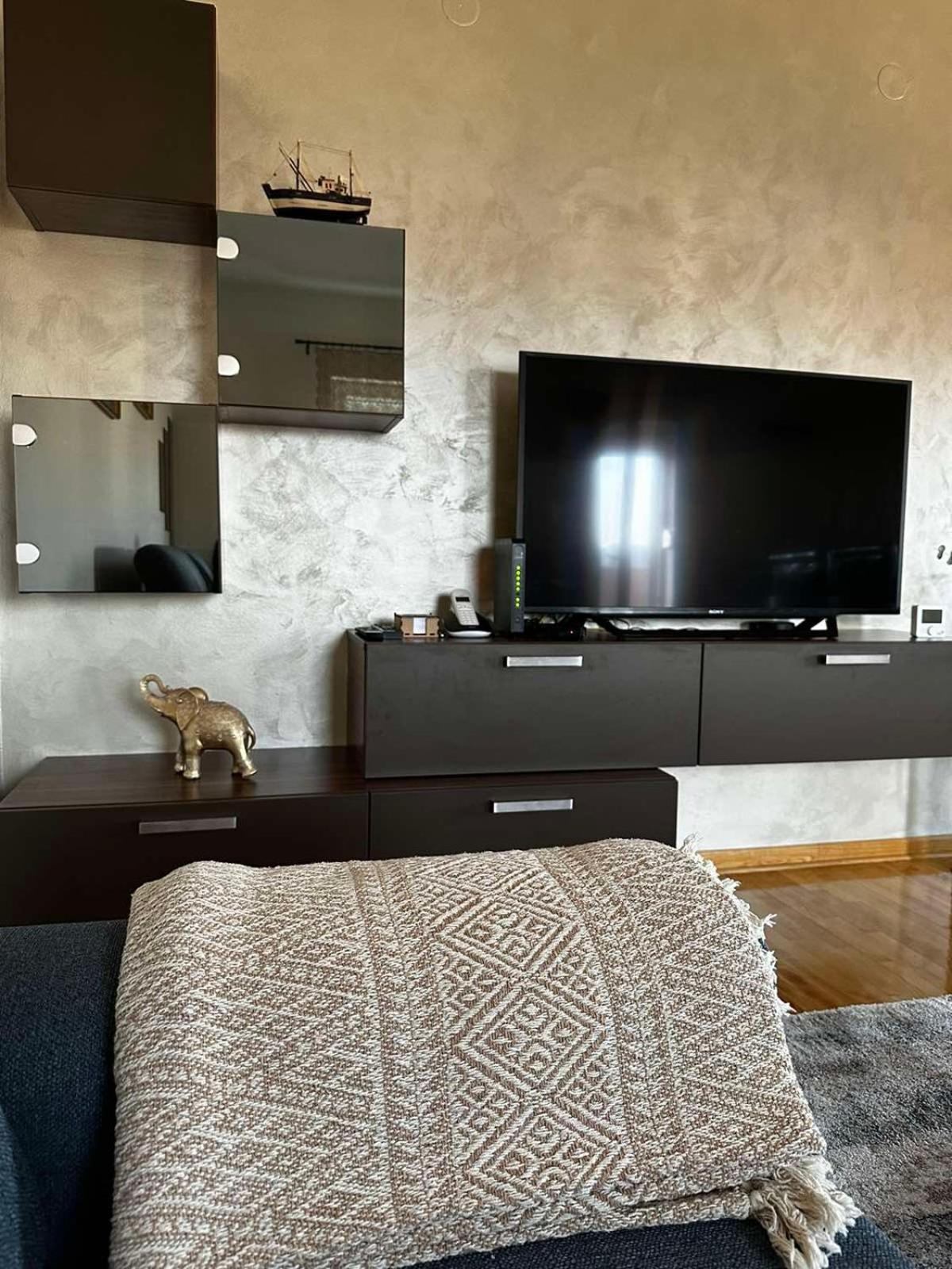 L&D Apartman Kruševac Zewnętrze zdjęcie
